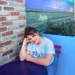 Meet your Posher, Melissa